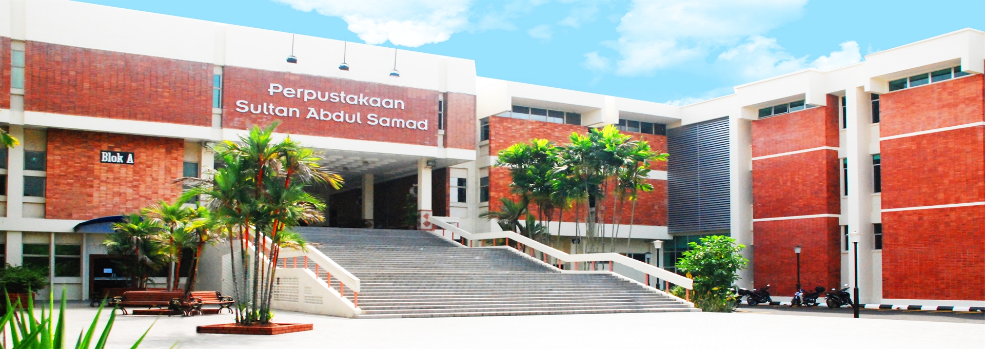 Welcome to Sultan Abdul Samad Library